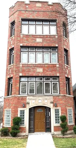 1143 East 81st Place Chicago IL 60619