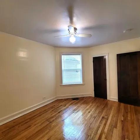 1143 East 81st Place Chicago IL 60619