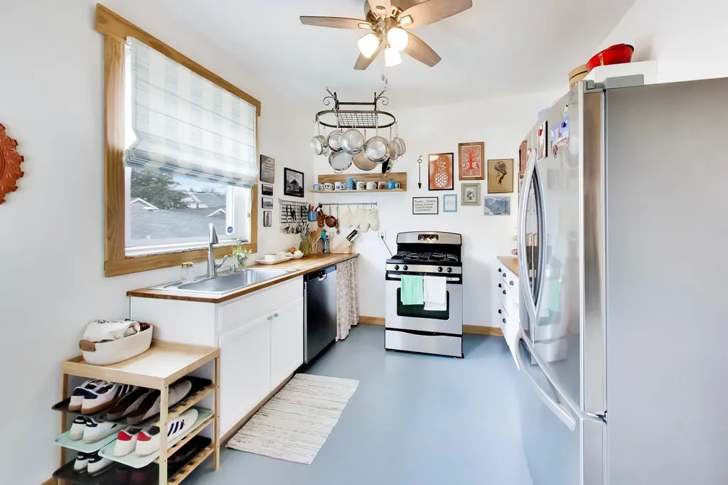 3735 West Palmer Street Chicago IL 60647