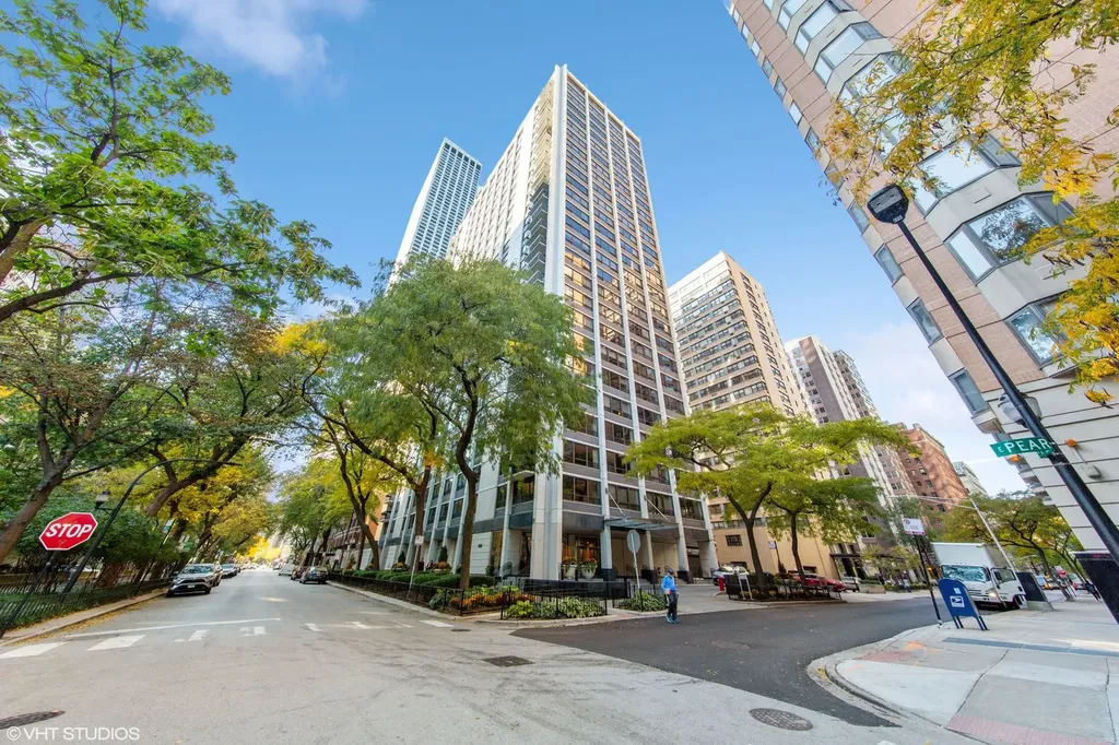 222 East Pearson Street Chicago IL 60611