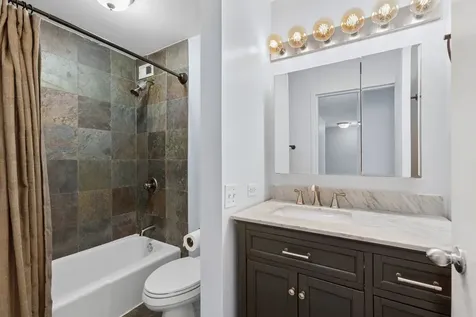 222 East Pearson Street Chicago IL 60611