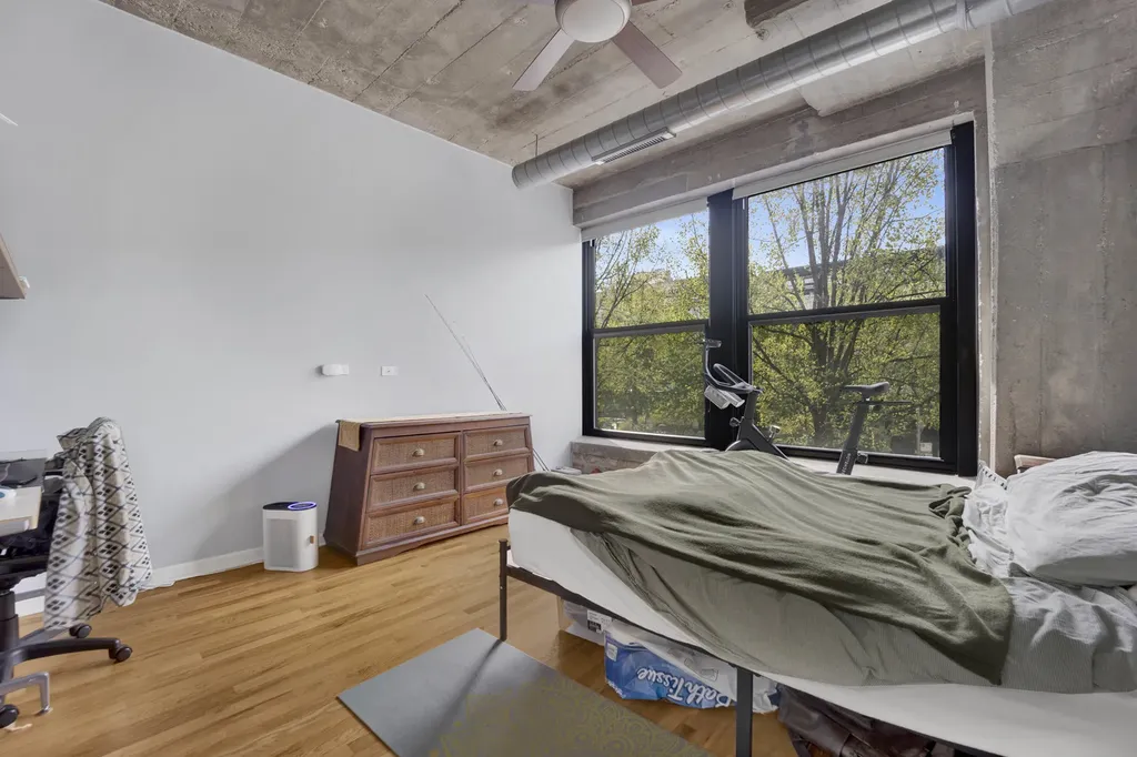 1000 West 15th Street Chicago IL 60608