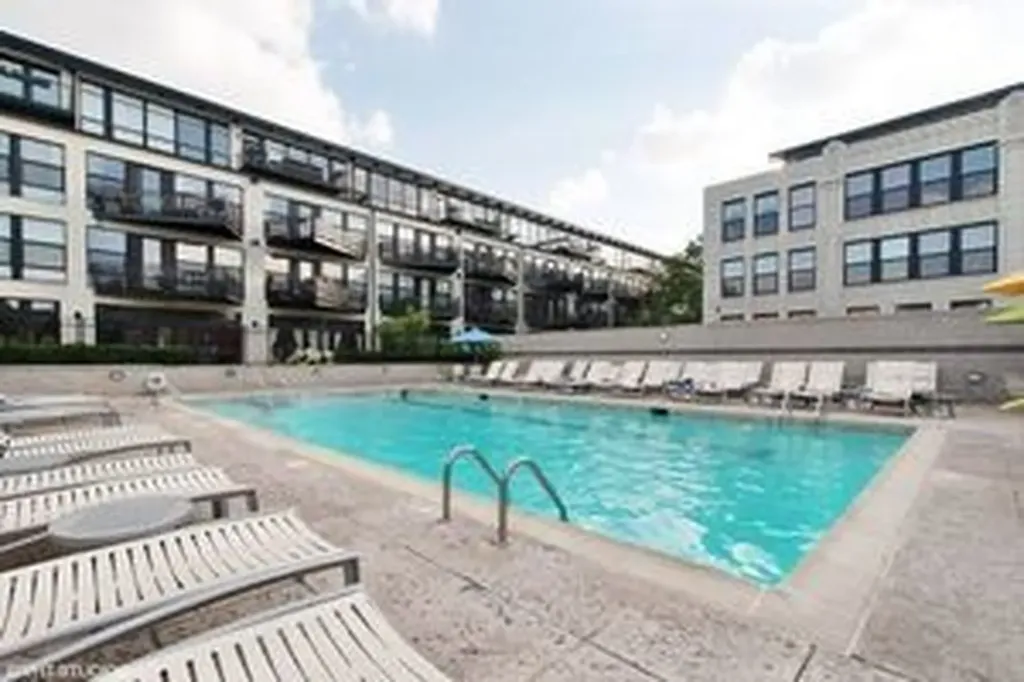 1000 West 15th Street Chicago IL 60608