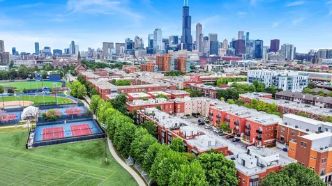 1000 West 15th Street Chicago IL 60608