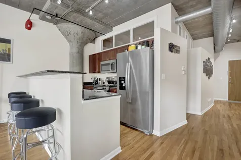 1000 West 15th Street Chicago IL 60608