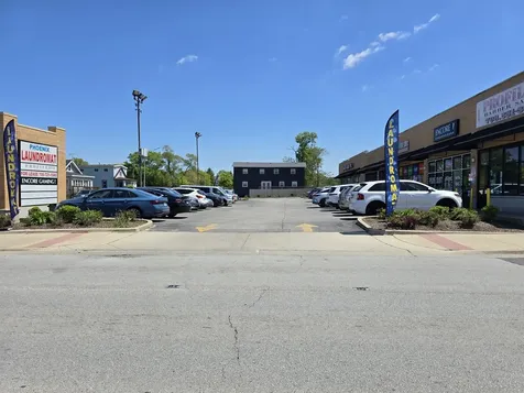 503 West 153 Street Phoenix IL 60426