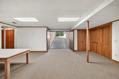 27250 North Meadowoods Lane Mettawa IL 60048