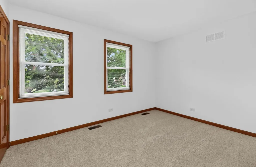 441 Breckenridge Drive Aurora IL 60504