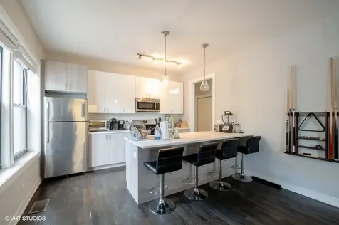 1201 West Addison Street Chicago IL 60613