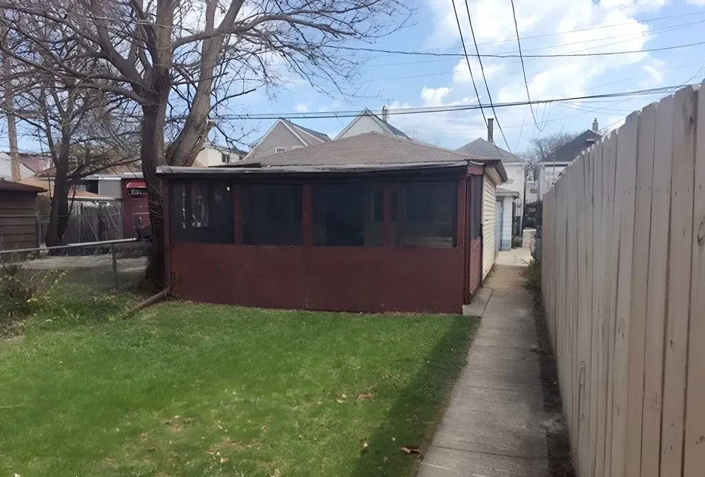 7817 South Rhodes Avenue Chicago IL 60619