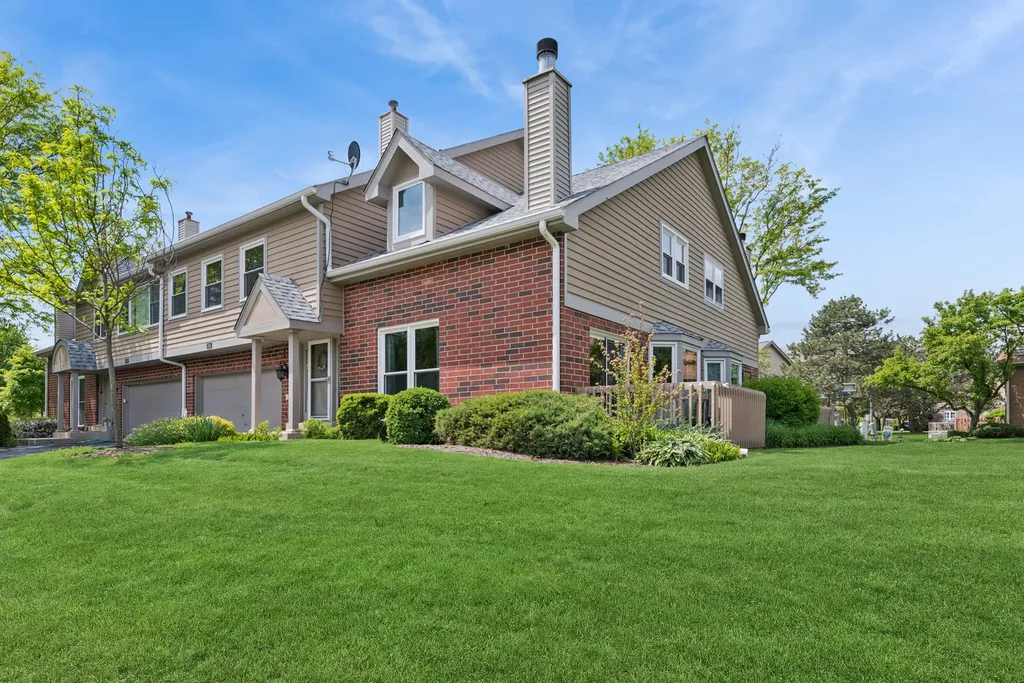 1505 Barrymore Drive Darien IL 60561