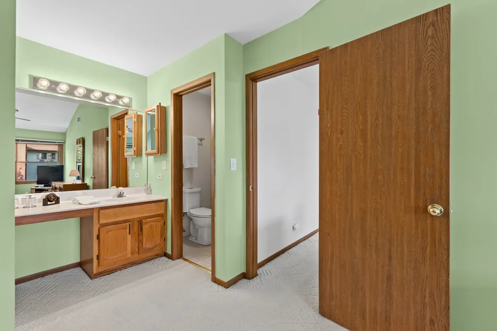 1505 Barrymore Drive Darien IL 60561