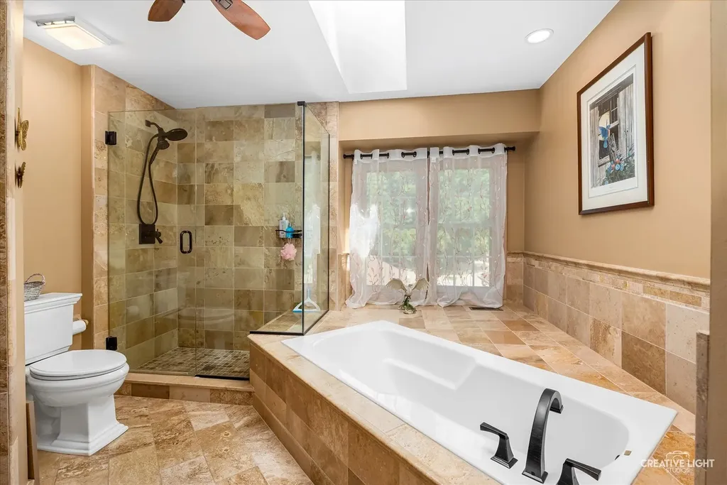 0N682 Chelsea Circle Winfield IL 60190