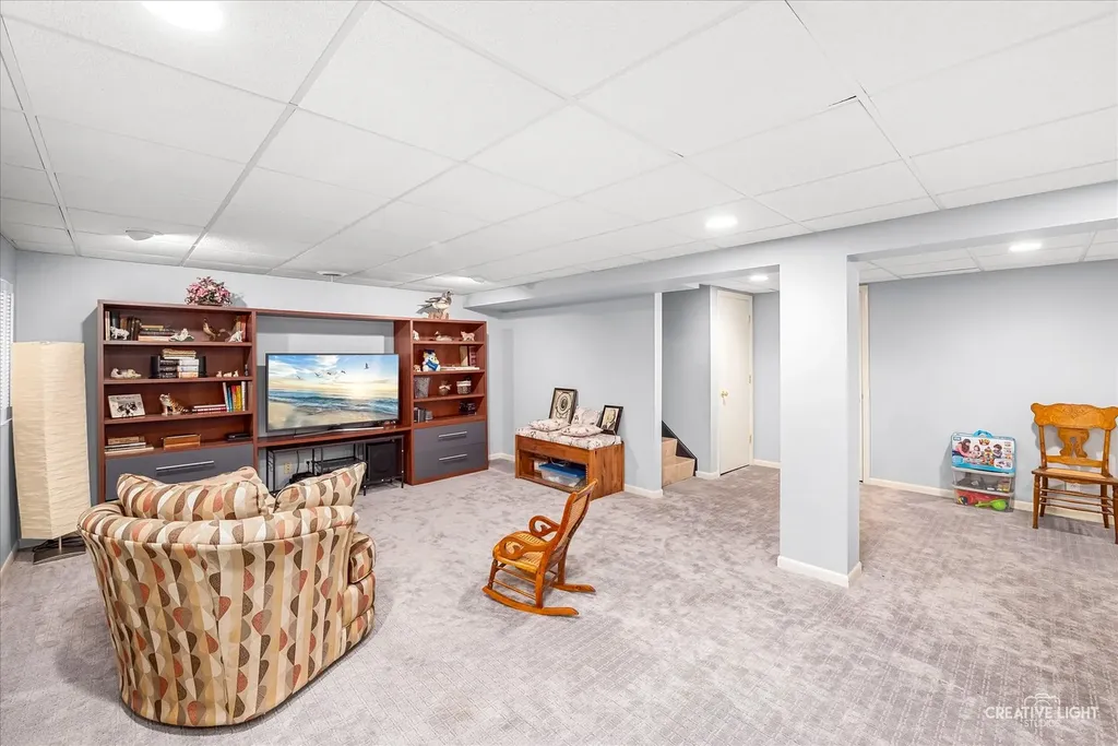 0N682 Chelsea Circle Winfield IL 60190