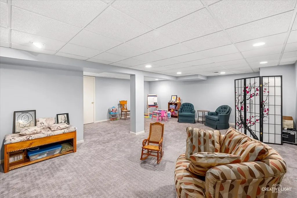 0N682 Chelsea Circle Winfield IL 60190