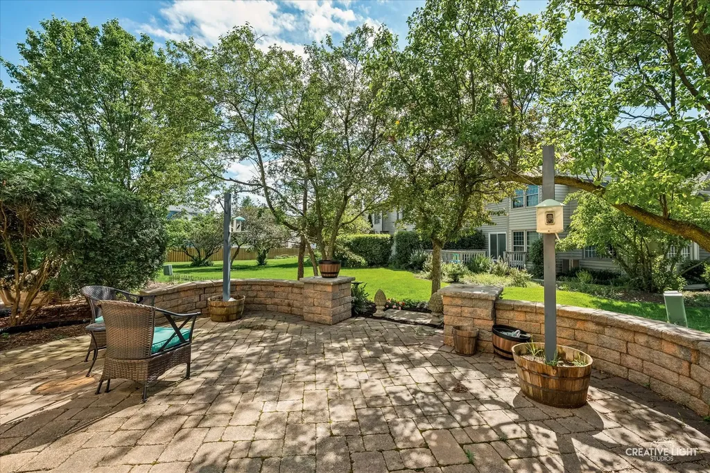 0N682 Chelsea Circle Winfield IL 60190