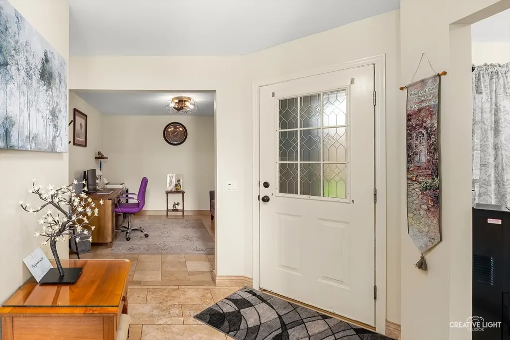 0N682 Chelsea Circle Winfield IL 60190