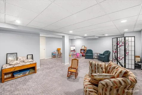 0N682 Chelsea Circle Winfield IL 60190