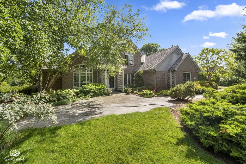 17649 South Richmond Road Plainfield IL 60586