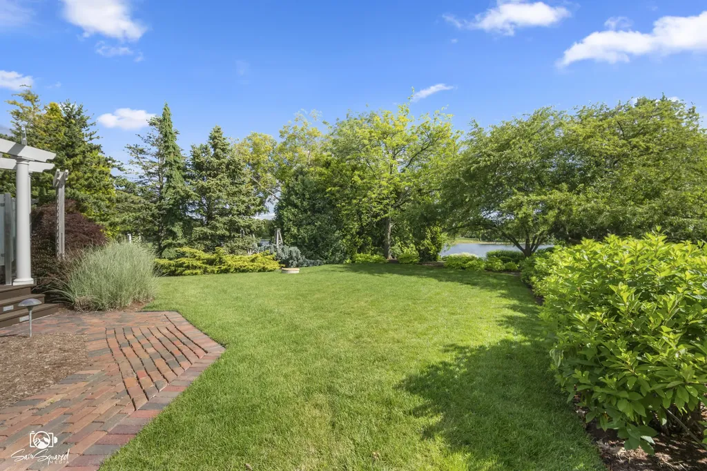 17649 South Richmond Road Plainfield IL 60586