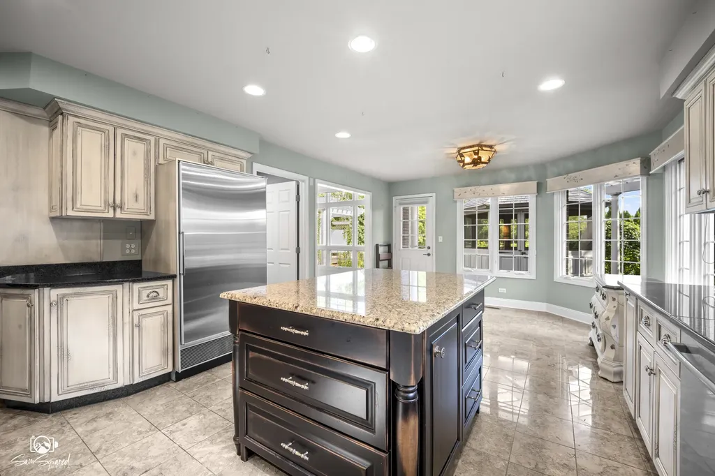 17649 South Richmond Road Plainfield IL 60586