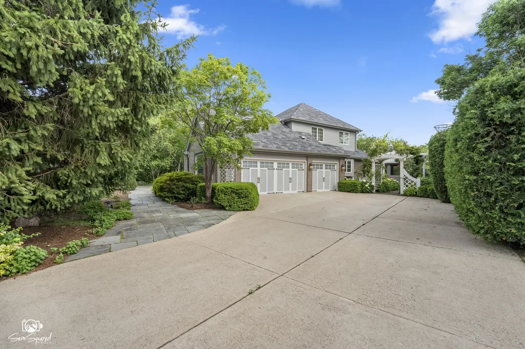 17649 South Richmond Road Plainfield IL 60586