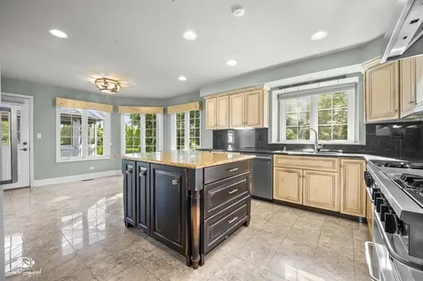 17649 South Richmond Road Plainfield IL 60586