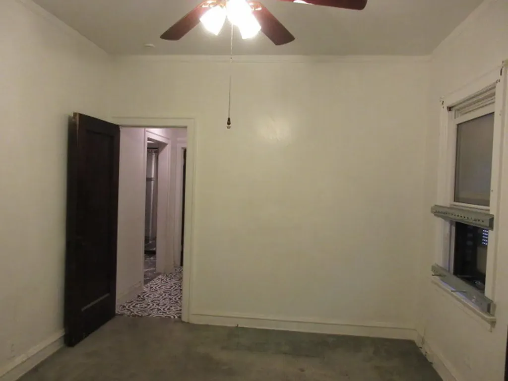 8347 South Green Street Chicago IL 60620