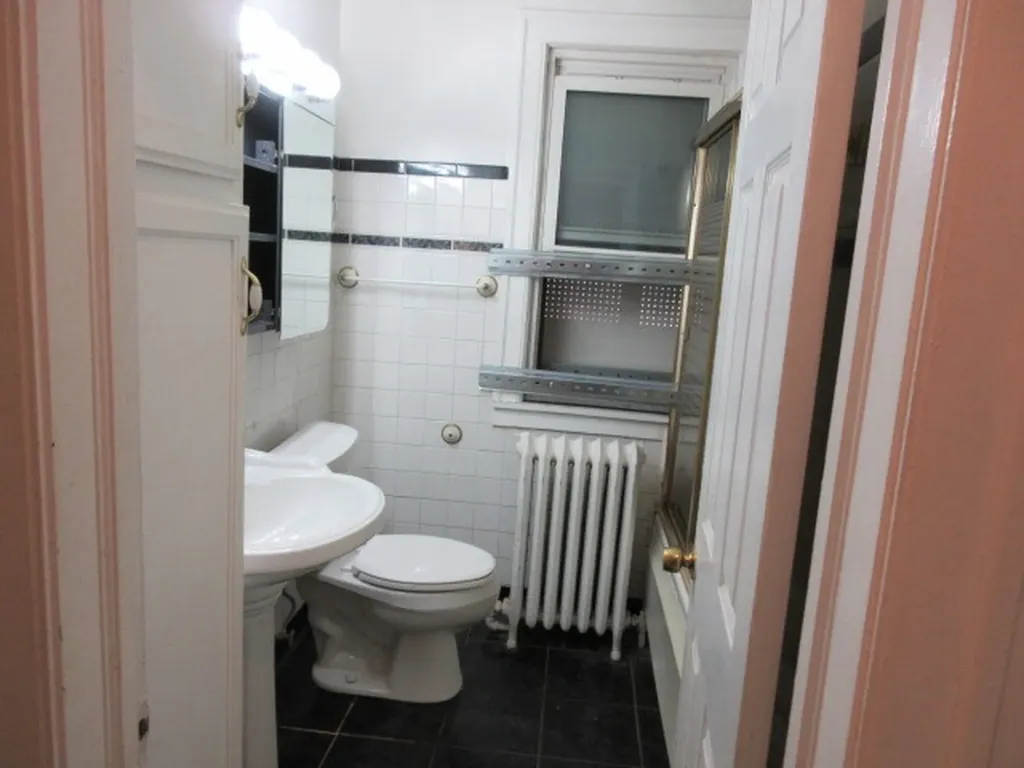 8347 South Green Street Chicago IL 60620