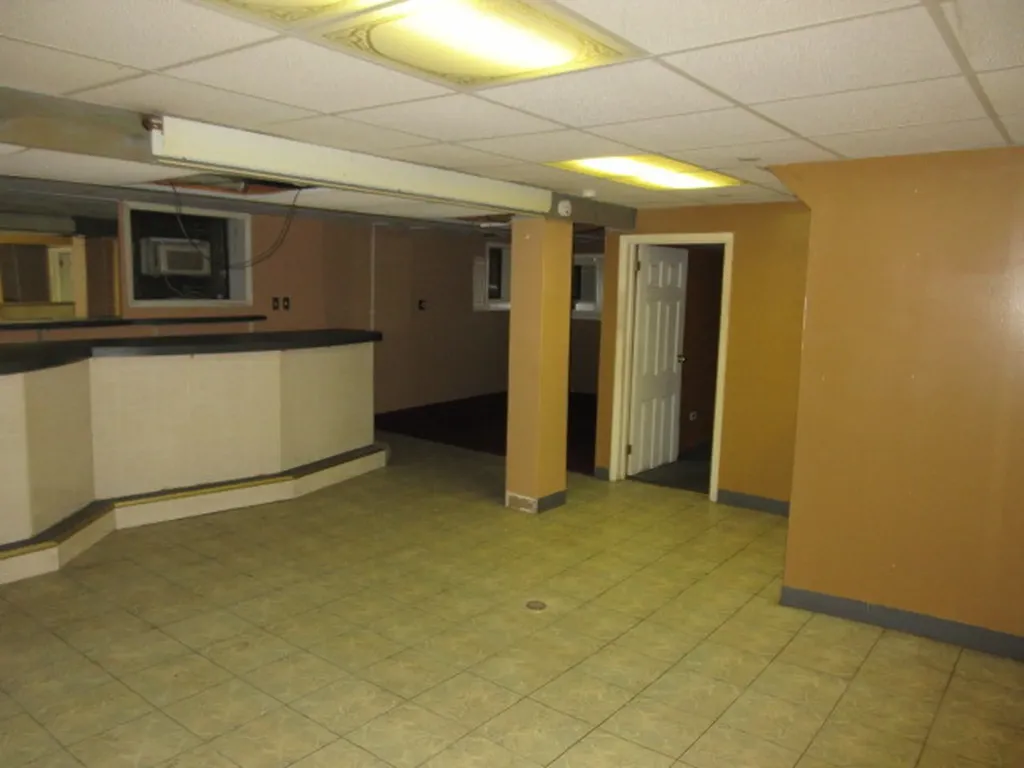 8347 South Green Street Chicago IL 60620
