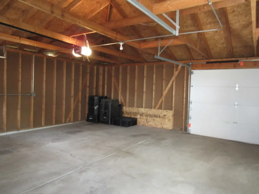 8347 South Green Street Chicago IL 60620
