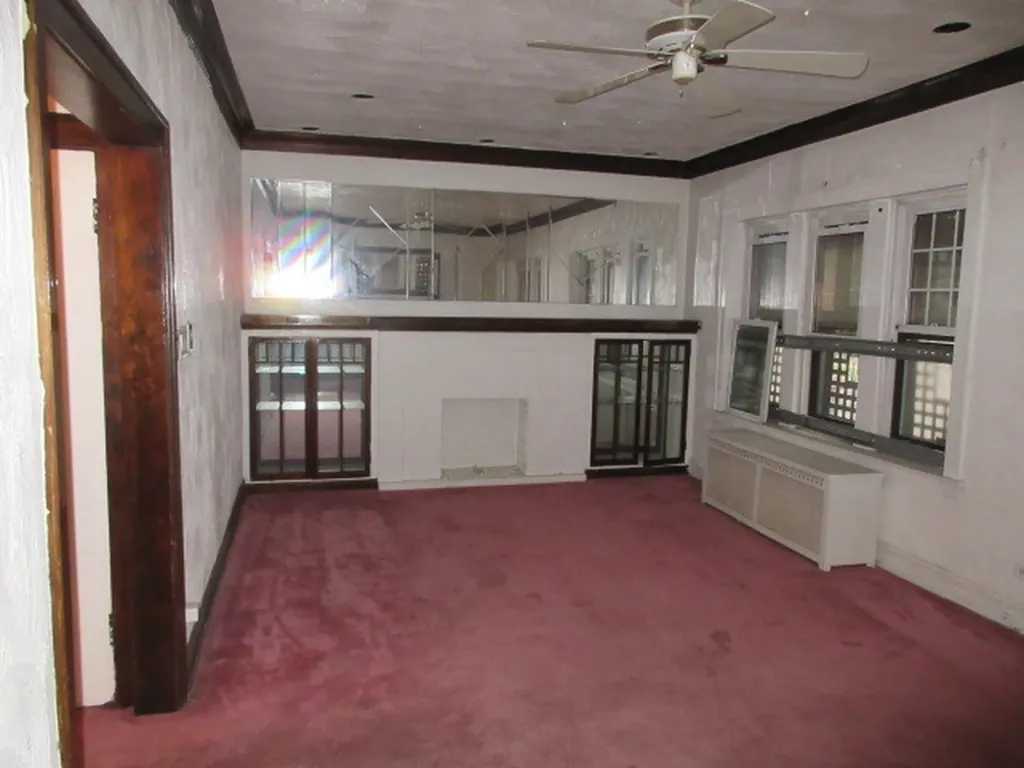 8347 South Green Street Chicago IL 60620