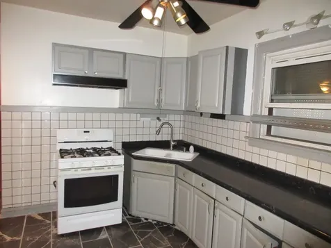 8347 South Green Street Chicago IL 60620