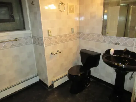 8347 South Green Street Chicago IL 60620