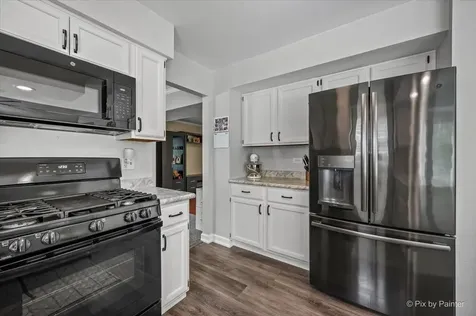 658 Wainsford Drive Hoffman Estates IL 60169