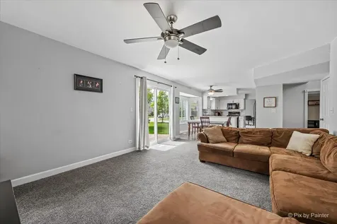 658 Wainsford Drive Hoffman Estates IL 60169