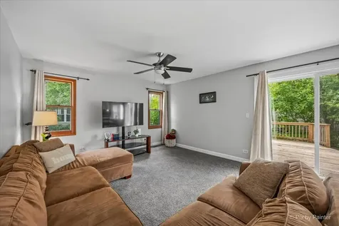 658 Wainsford Drive Hoffman Estates IL 60169