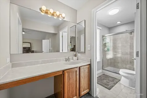 658 Wainsford Drive Hoffman Estates IL 60169