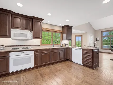 17534 West Windhaven Court Grayslake IL 60030
