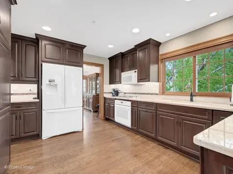 17534 West Windhaven Court Grayslake IL 60030