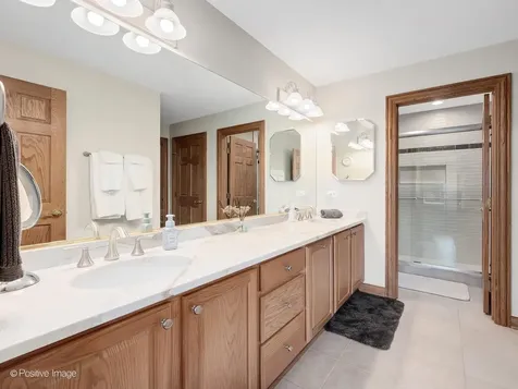 17534 West Windhaven Court Grayslake IL 60030