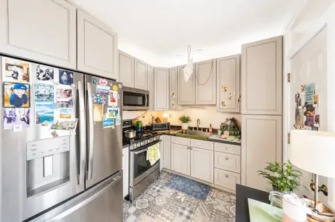 1707 West Wallen Avenue Chicago IL 60626