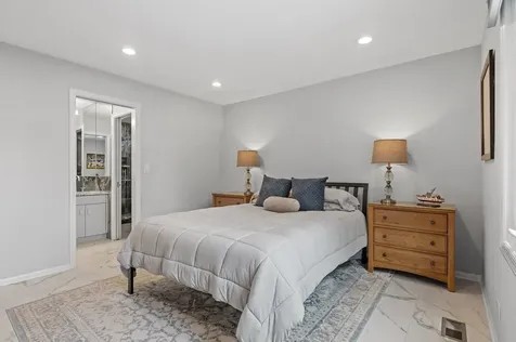 3631 Indian Wells Lane Northbrook IL 60062
