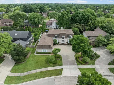 3631 Indian Wells Lane Northbrook IL 60062