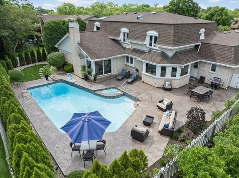 3631 Indian Wells Lane Northbrook IL 60062