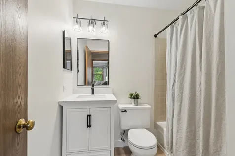 1424 Westport Ridge Crystal Lake IL 60014