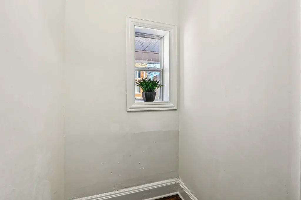 1622 South Central Park Avenue Chicago IL 60623