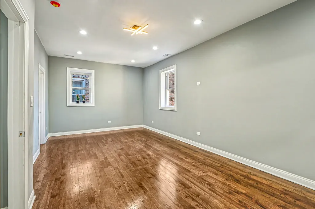 1622 South Central Park Avenue Chicago IL 60623
