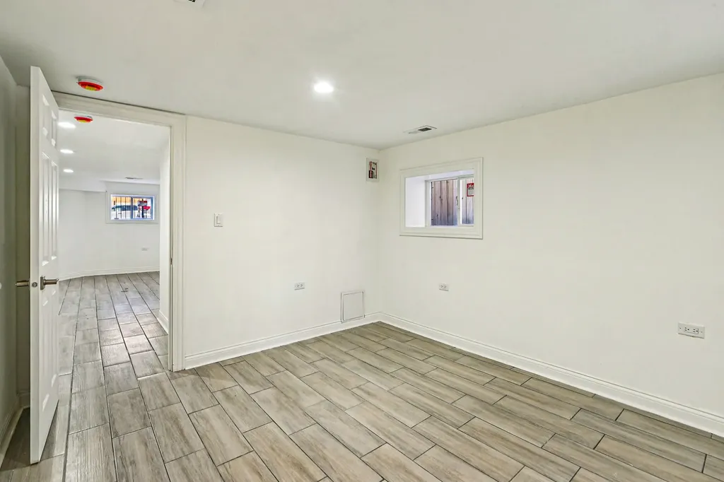 1622 South Central Park Avenue Chicago IL 60623