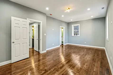 1622 South Central Park Avenue Chicago IL 60623